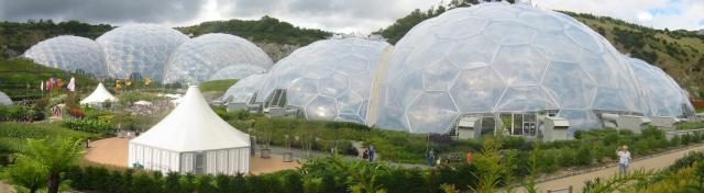 File:Eden Project, Bodelva - geograph.org.uk - 89.jpg