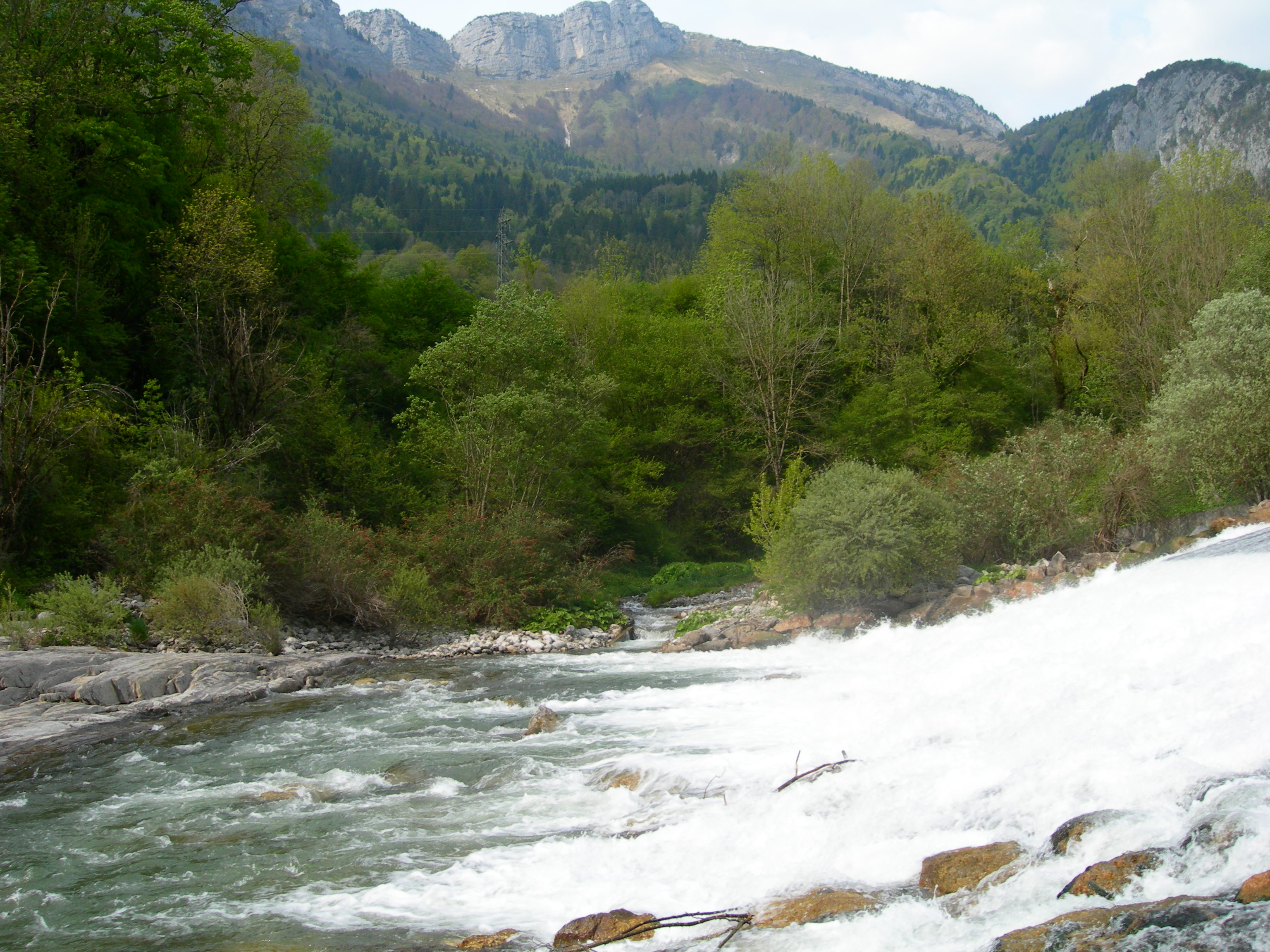 File:Gorges du Fier (Haute Savoie).JPG - Wikimedia Commons