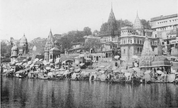 File:Ganges Benares.jpg