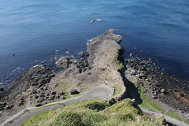 File:Giant's Causeway - geograph.org.uk - 474916.jpg