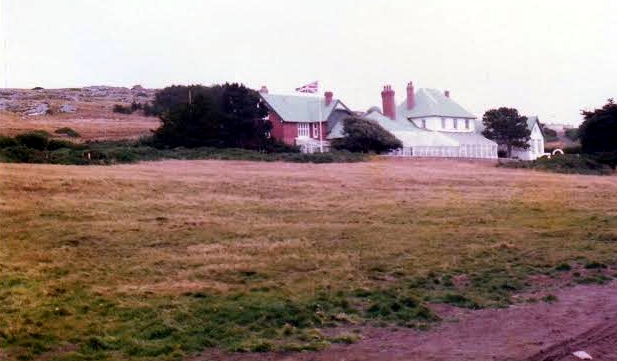 File:Government House, Falkland Island.jpg