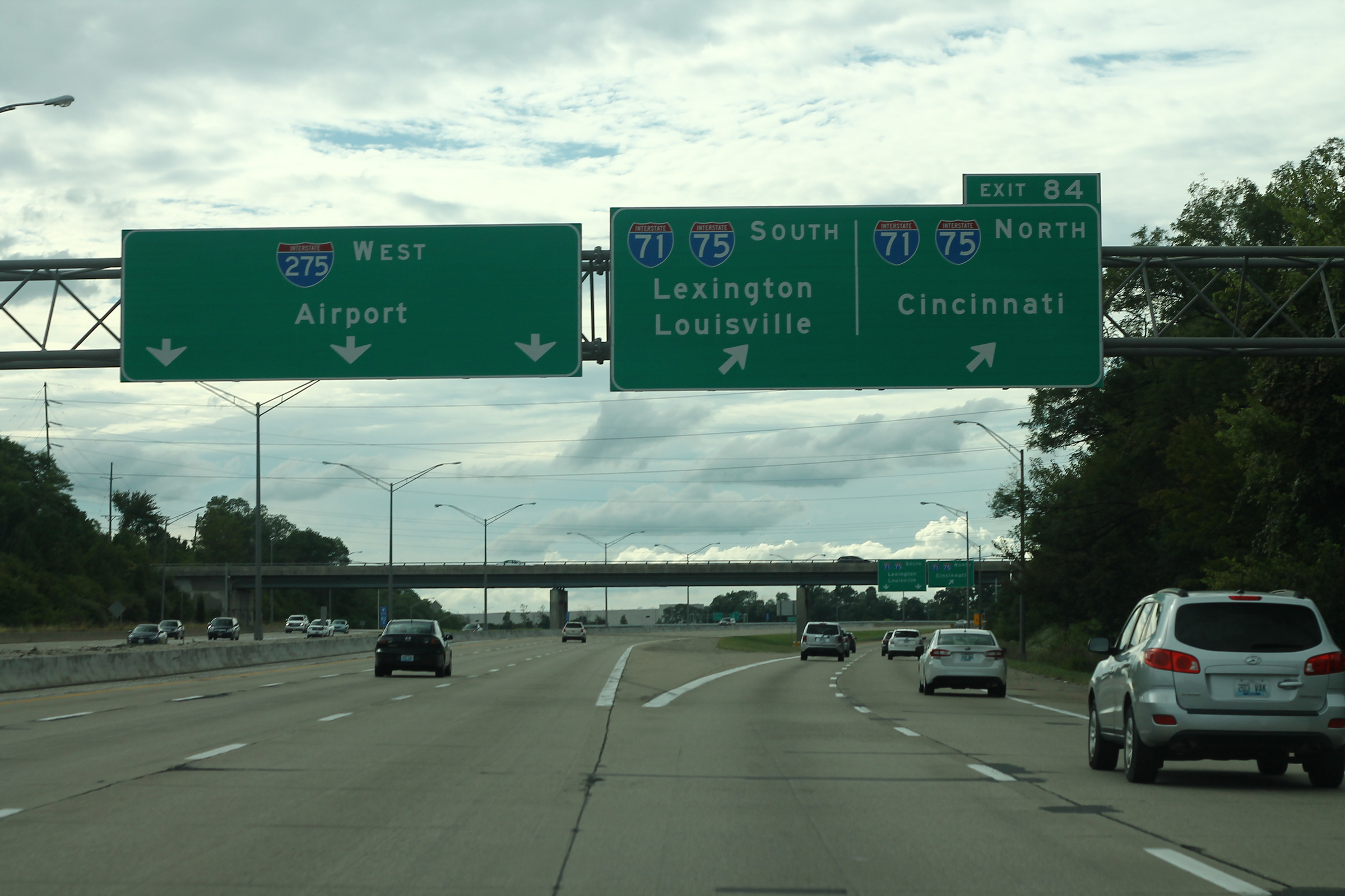 File:I-275 West - Exit 84 - I-71 I-75 (43152918120).jpg 