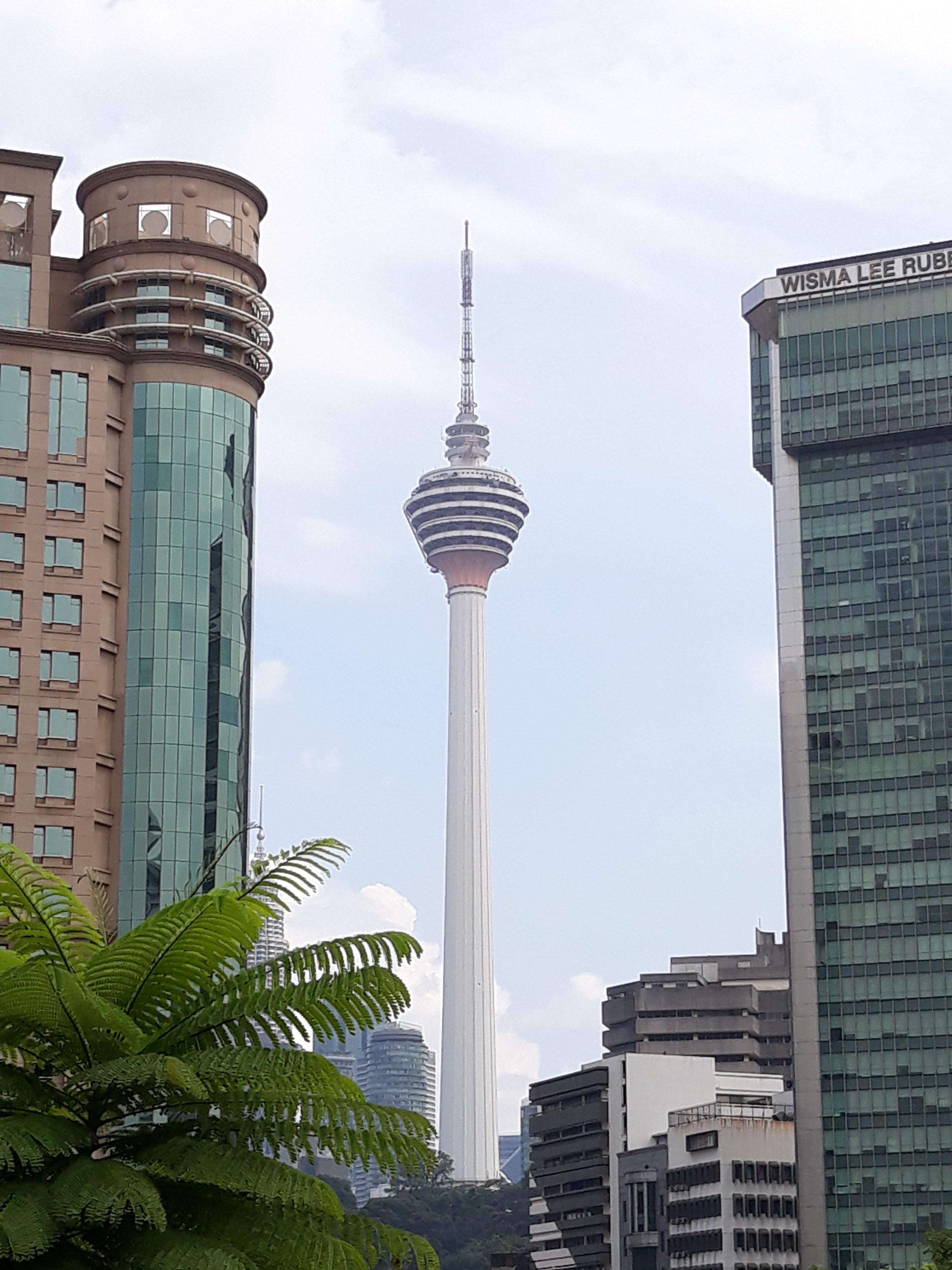 Menara Kuala Lumpur Wikipedia Bahasa Melayu Ensiklopedia Bebas