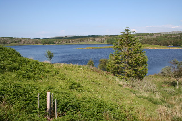 File:Lochan a Mhadaidh Riabhaich - geograph.org.uk - 461652.jpg