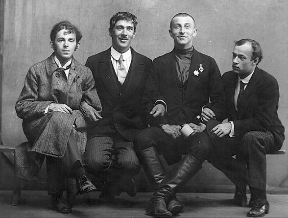 File:Mandelstam, Chukovsky, Livshits & Annenkov 1914 Karl Bulla (with smile).jpg