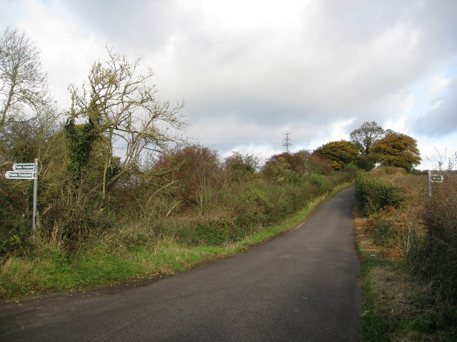 File:Millstone Lane - Footpath Crossing - geograph.org.uk - 1023645.jpg