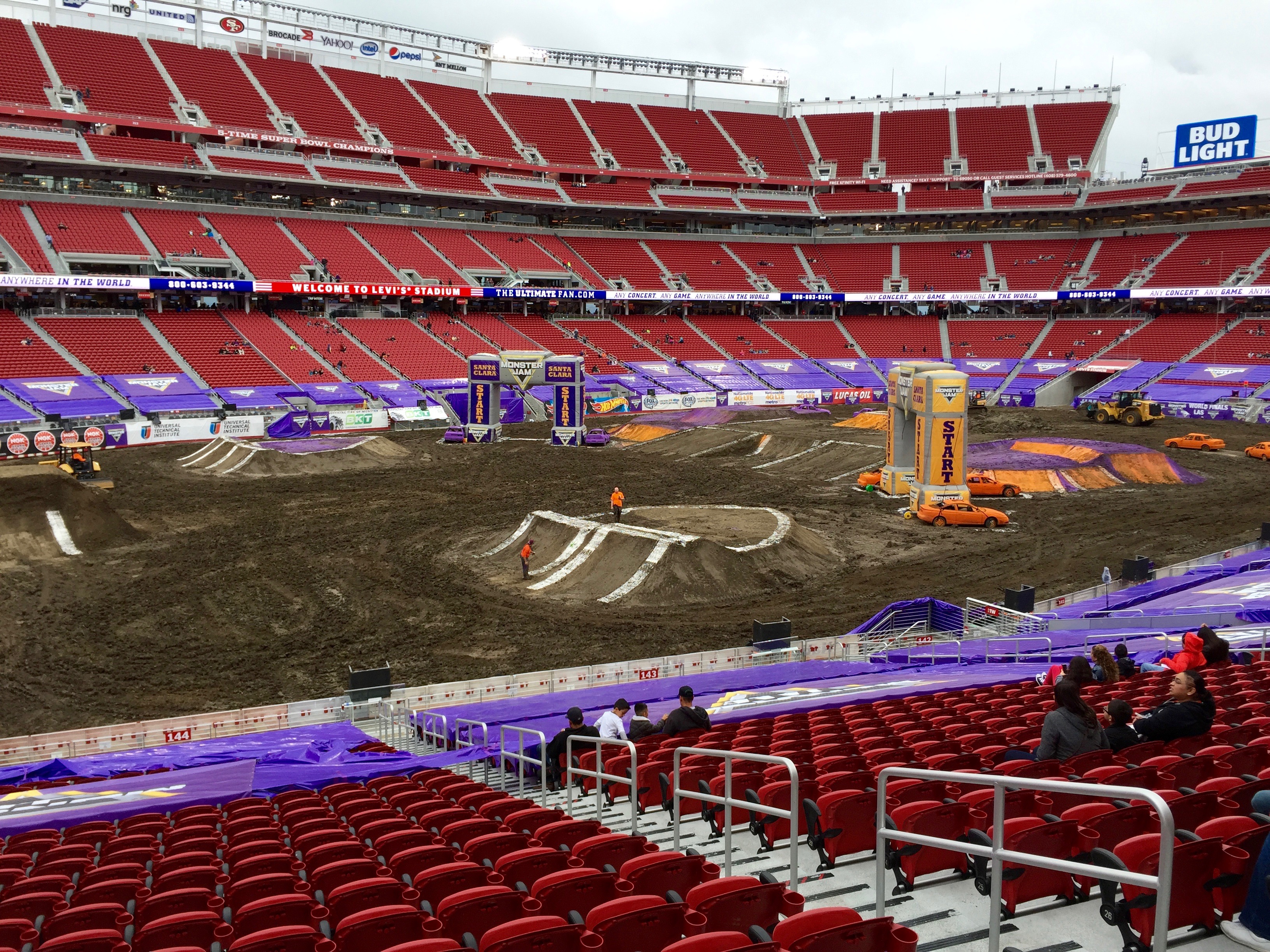 File:Monster Jam Levi's  - Wikimedia Commons