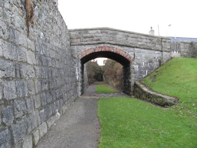 File:Old Railway Line, Portsoy - geograph.org.uk - 279675.jpg