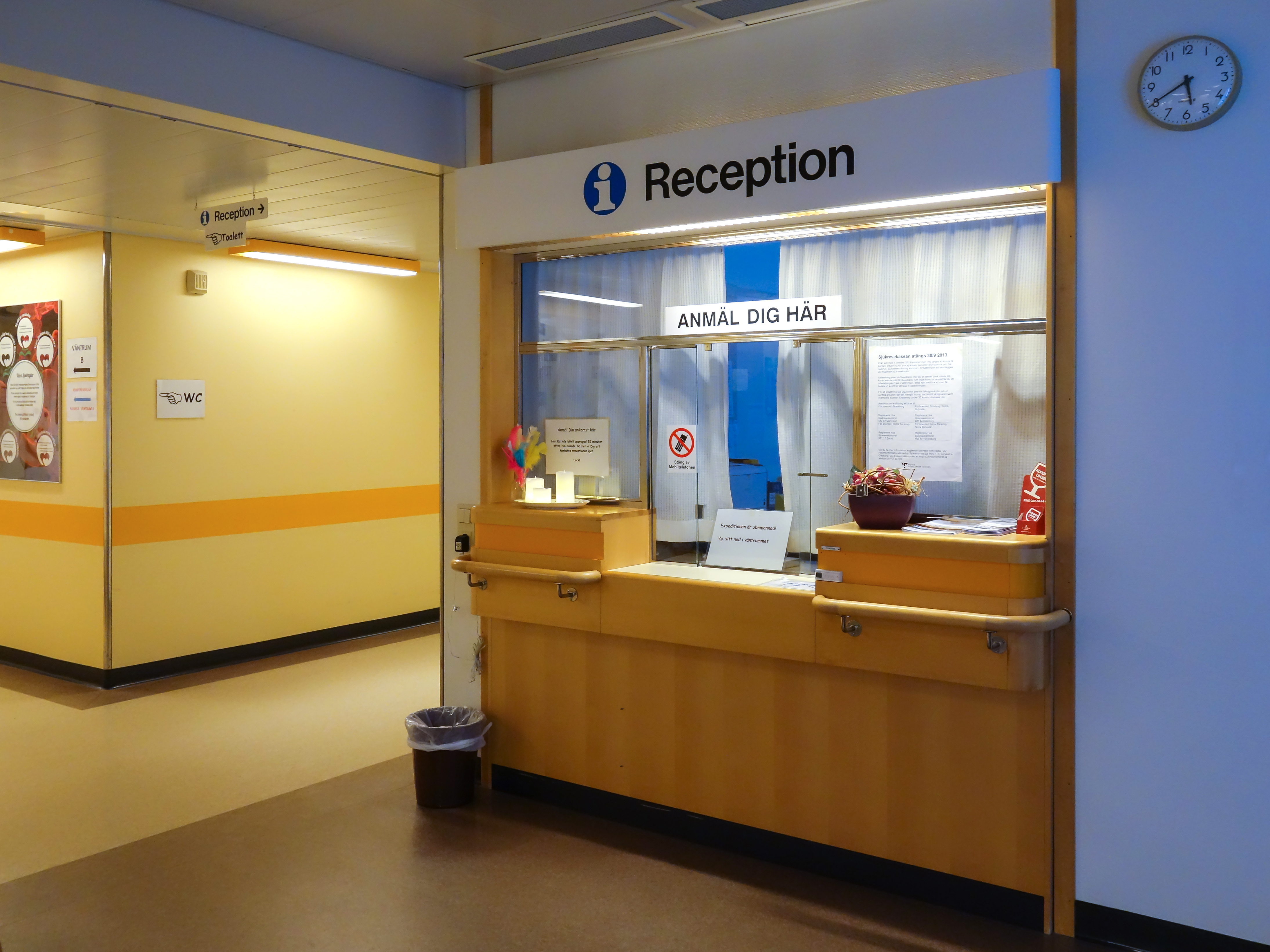 Reception Desk For Clinical Physiology   NÄL Hospital 1 