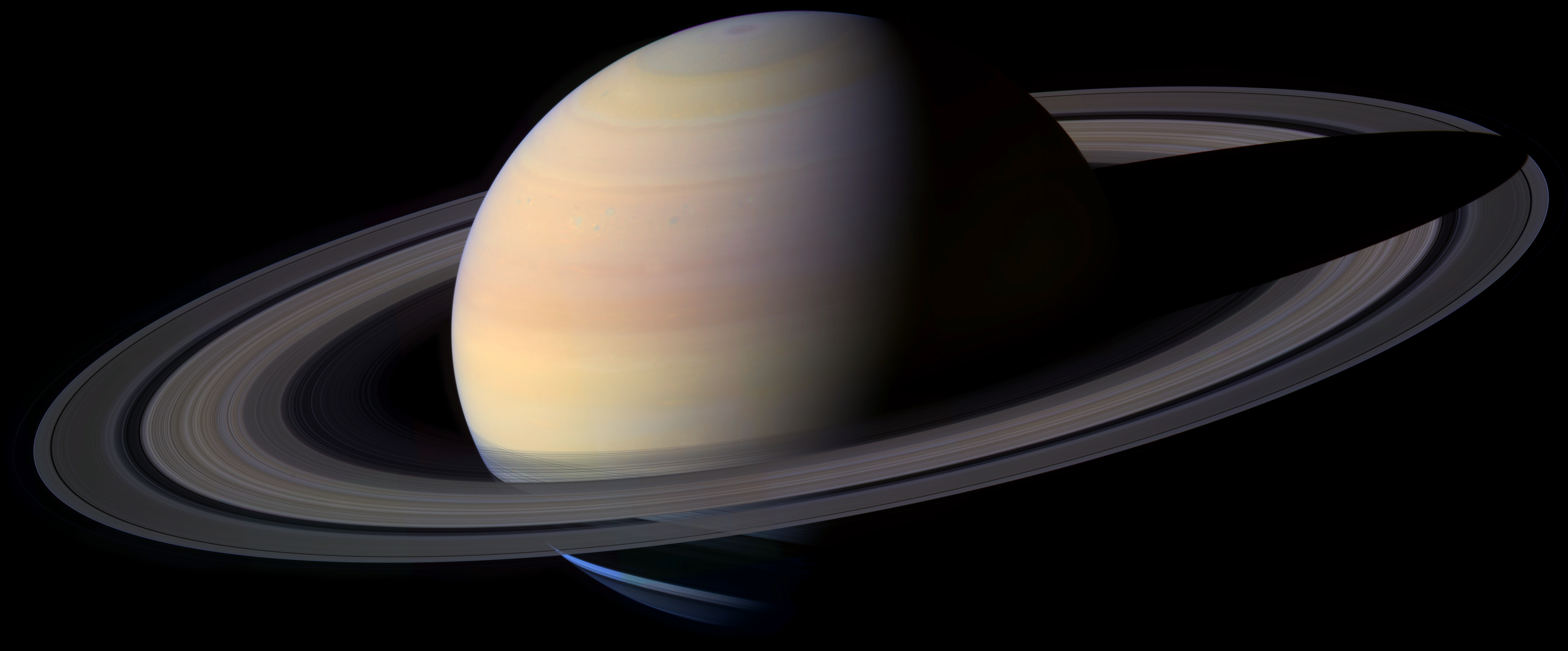 Filesaturn High Resolution 2004 Wikimedia Commons