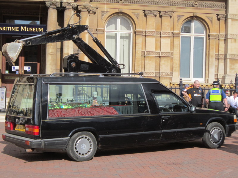 File:Street Art at Hull's Freedom Festival - geograph.org.uk - 3646721.jpg