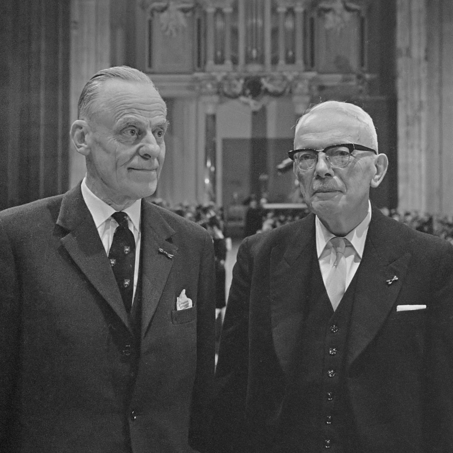 Willem Visser 't Hooft (l.) en [[Anton Roosjen