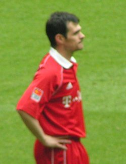 File:Willy Sagnol, April 2006.jpg