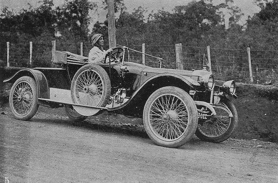 File:1914 Daimler Twenty (15331754758).jpg - Wikimedia Commons