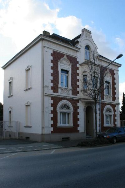 File:194 Wohnhaus, Süchtelner Straße 130 (Oberrahser).jpg