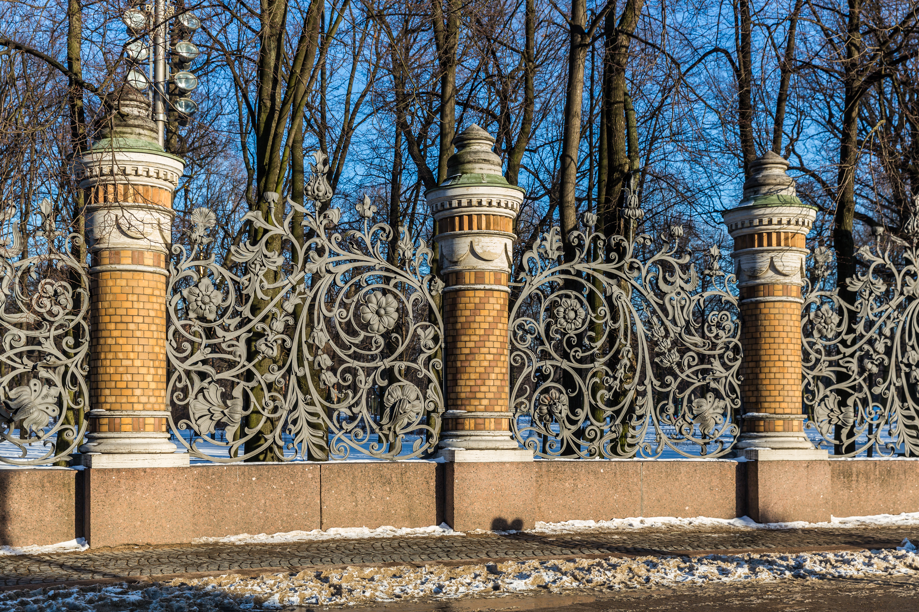 ограда михайловского сада в санкт петербурге