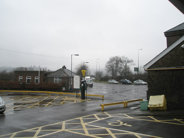 File:A rainy day in the station approach at Arundel - geograph.org.uk - 1639679.jpg