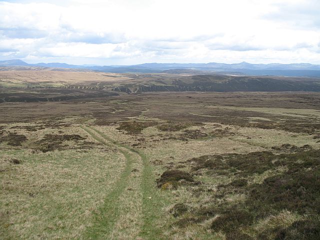 File:All terrain vehicle route, Sròn a' Chleirich - geograph.org.uk - 812492.jpg