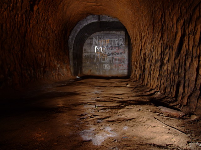 Air raid shelter - Wikipedia