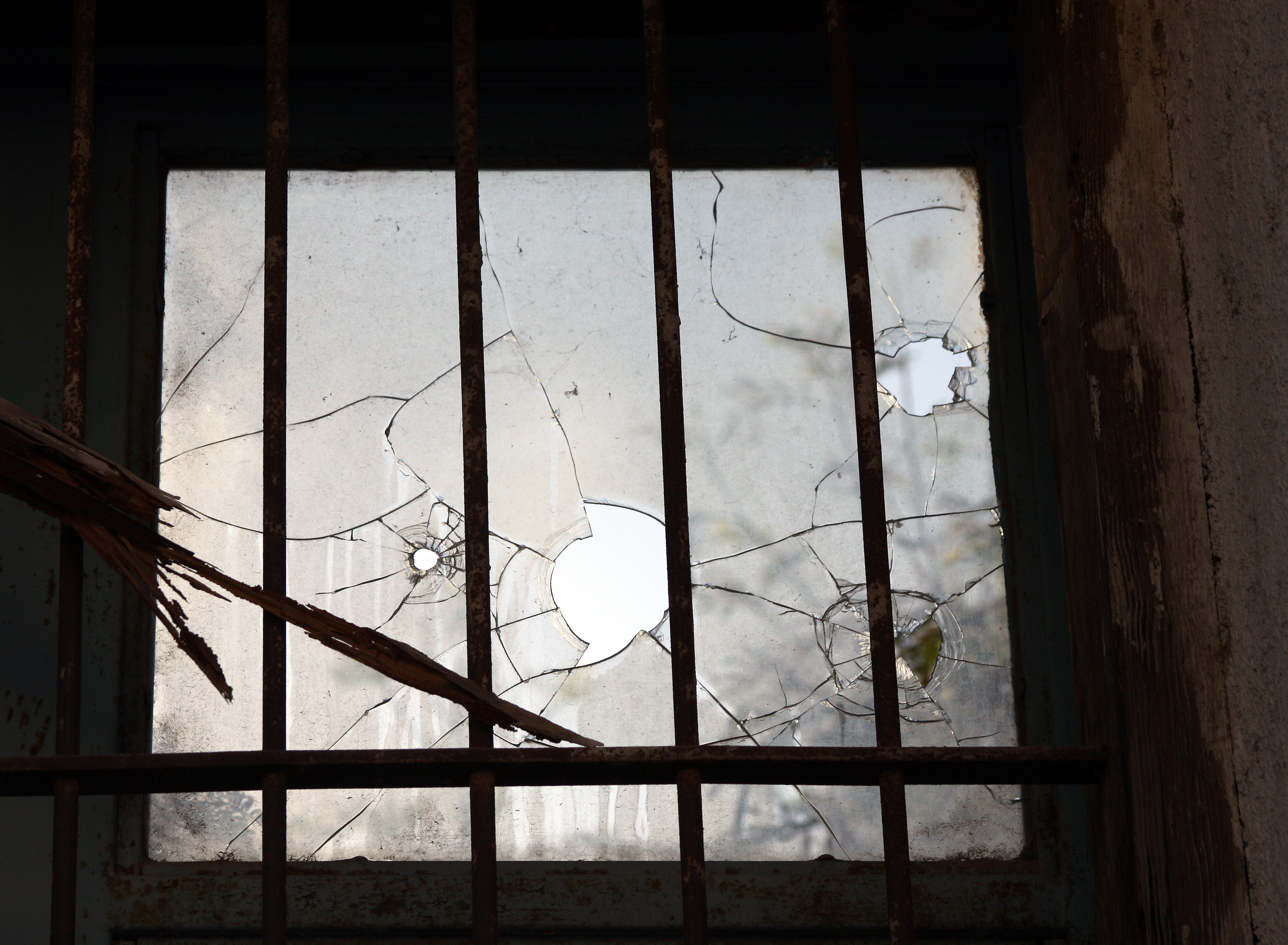 Parable of broken window -
