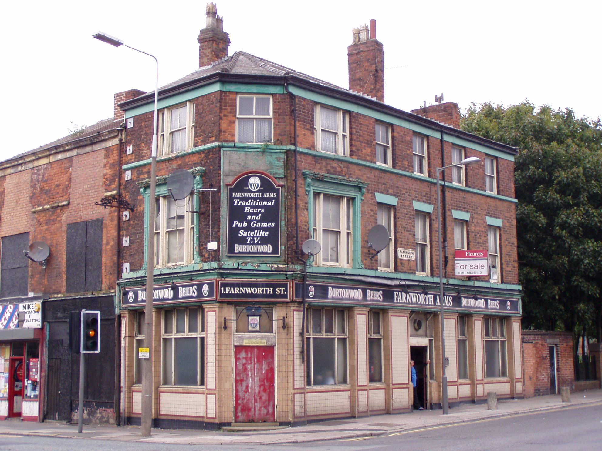 Pub в jpg. «Farnworth little Theatre» в Болтоне.