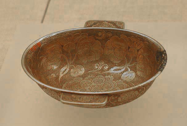 File:Gilt silver eared cup.jpg