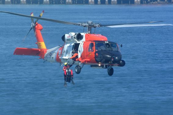 File:HH60 Retrieving rescue swimmer.jpg