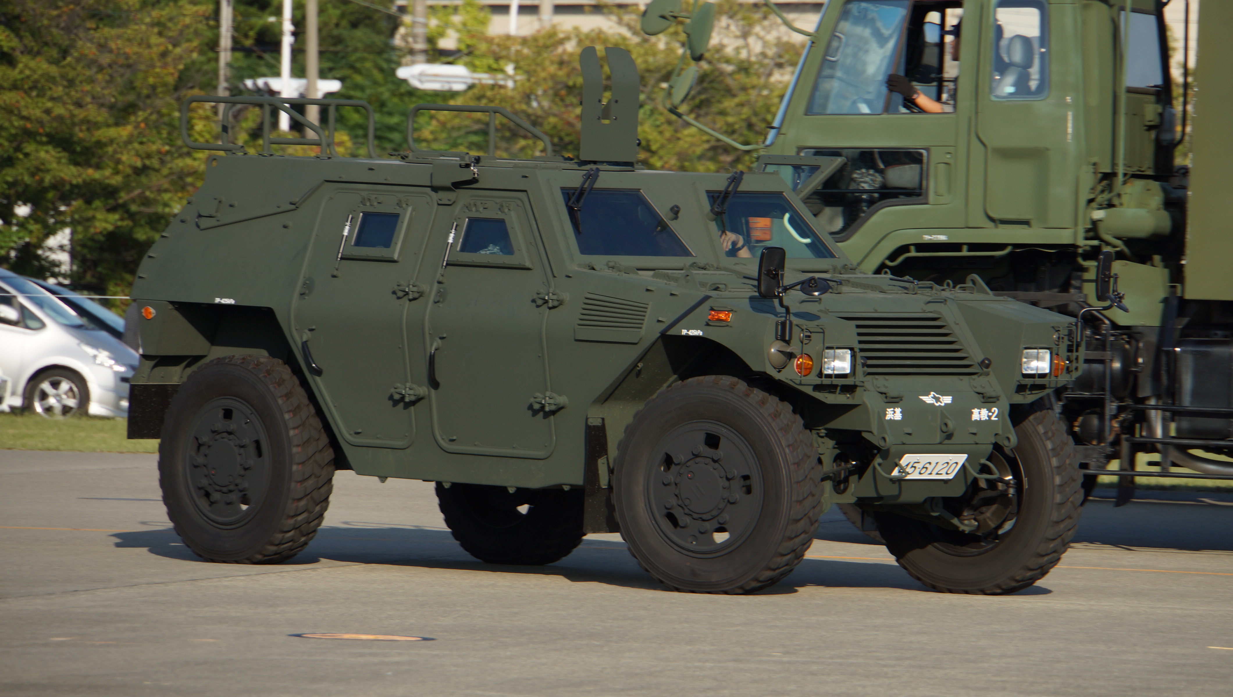 JASDF_Light_Armored_vehicle(45-6120)_rig