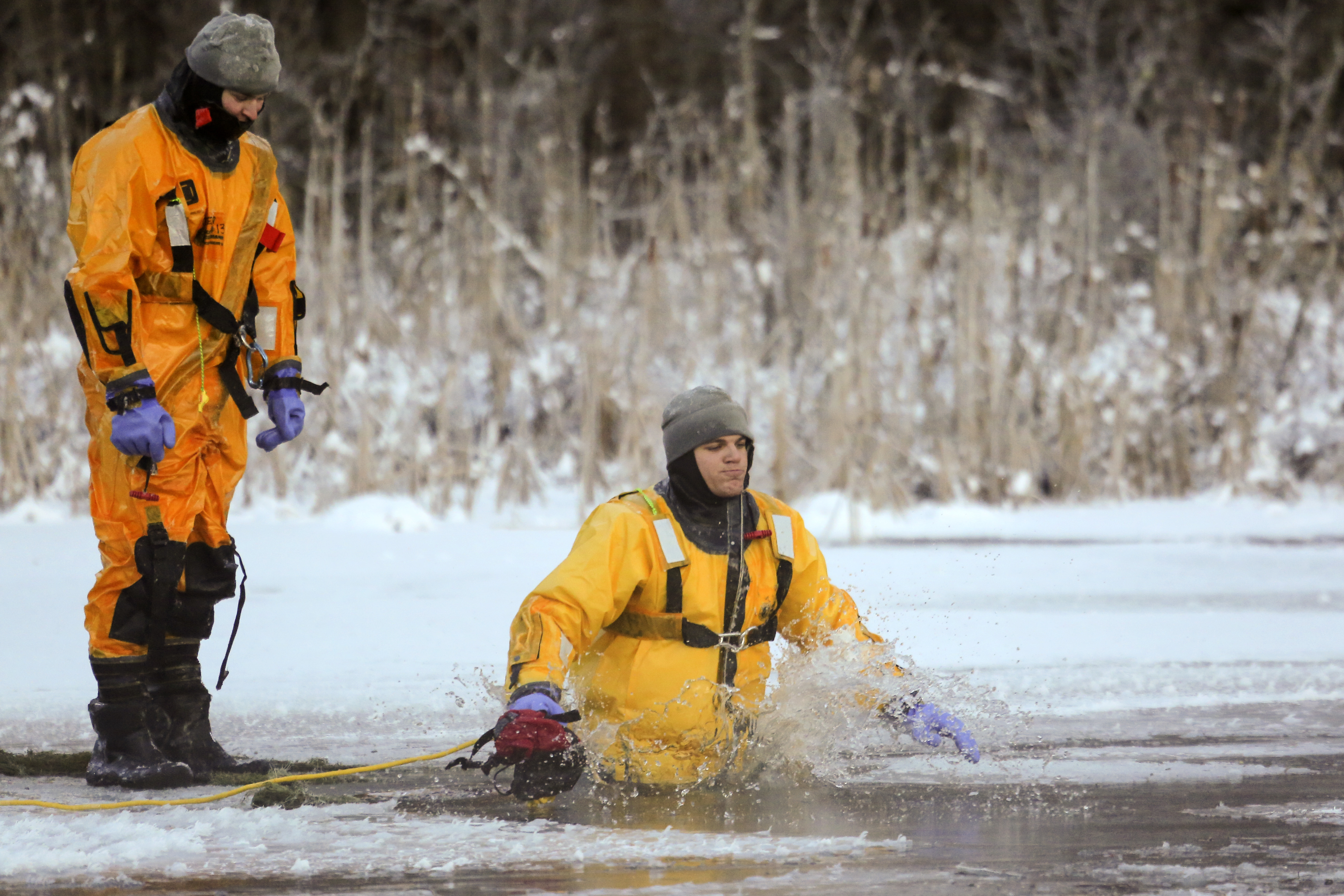 File:JBER Fire Department conducts cold water and ice-rescue