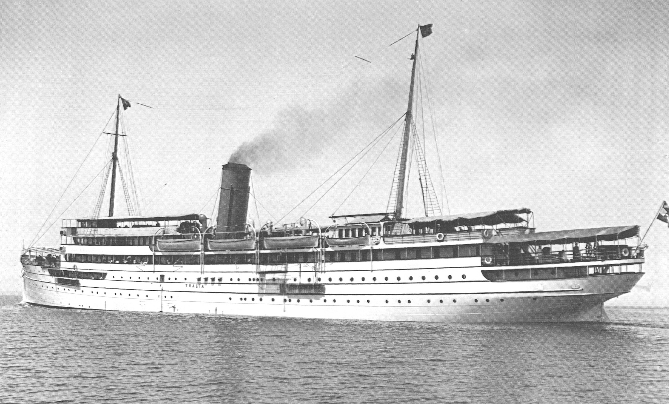 HISTORY - One of the earliest steam ship companies in the world ÖSTERREICHISCHER  LLOYD was founded in 1833 - II 1855-1914