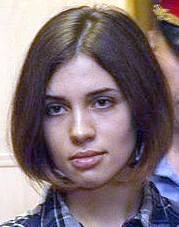 File:Nadezhda Tolokonnikova (Pussy Riot) at the Moscow Tagansky District Court (crop).jpg