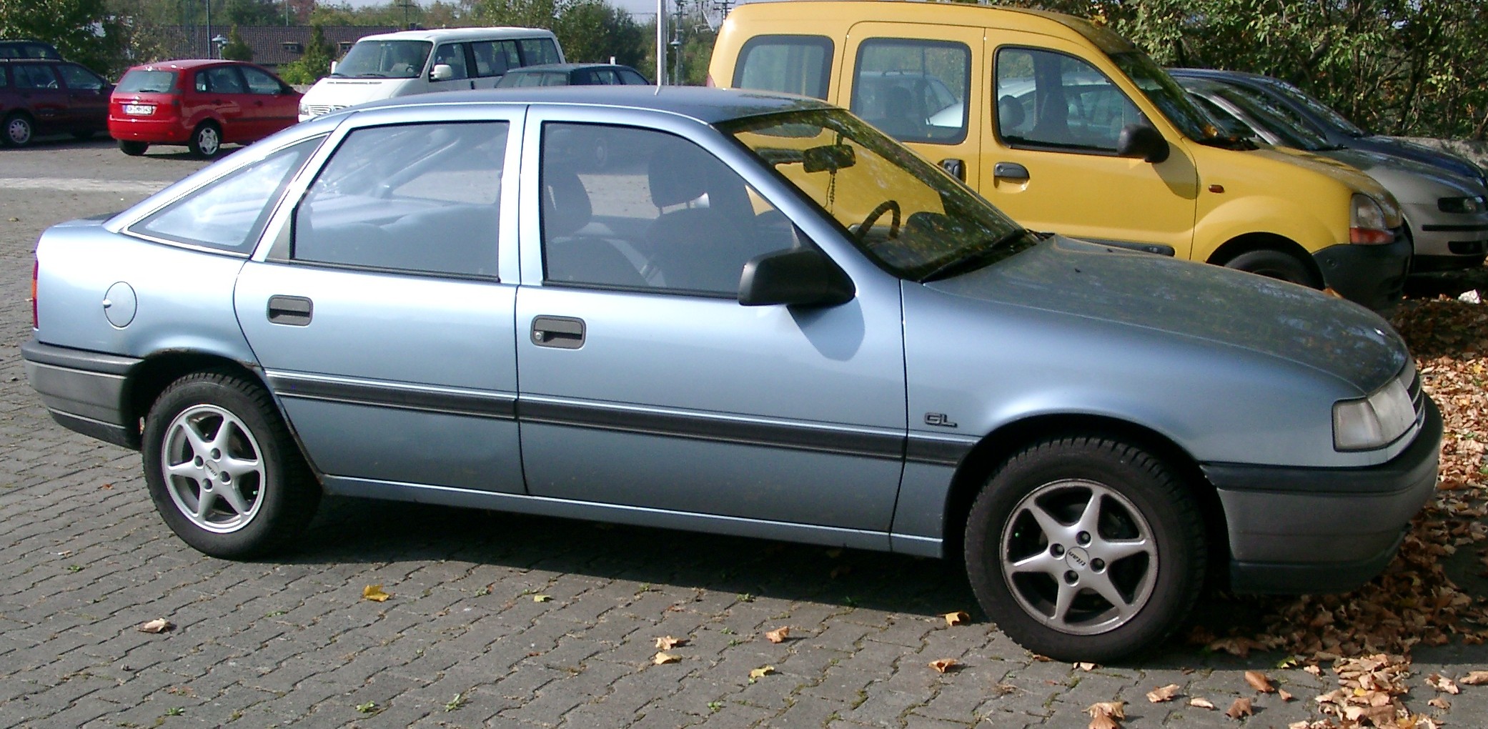 File:Opel Vectra C OPC-Line.jpg - Wikimedia Commons