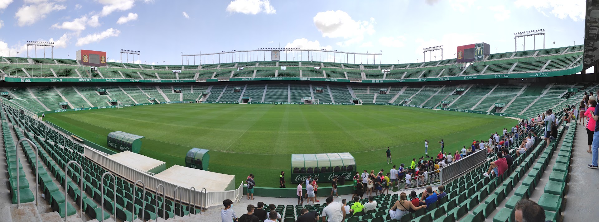 Estadio manuel martínez valero