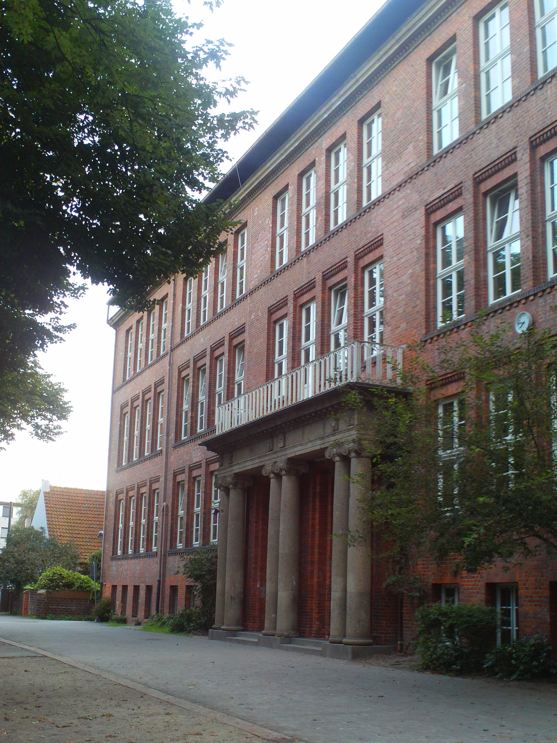 Stader Straße School at 134 Am Hulsberg and Stader Straße in Bremen, Germany. It is registered as a ...