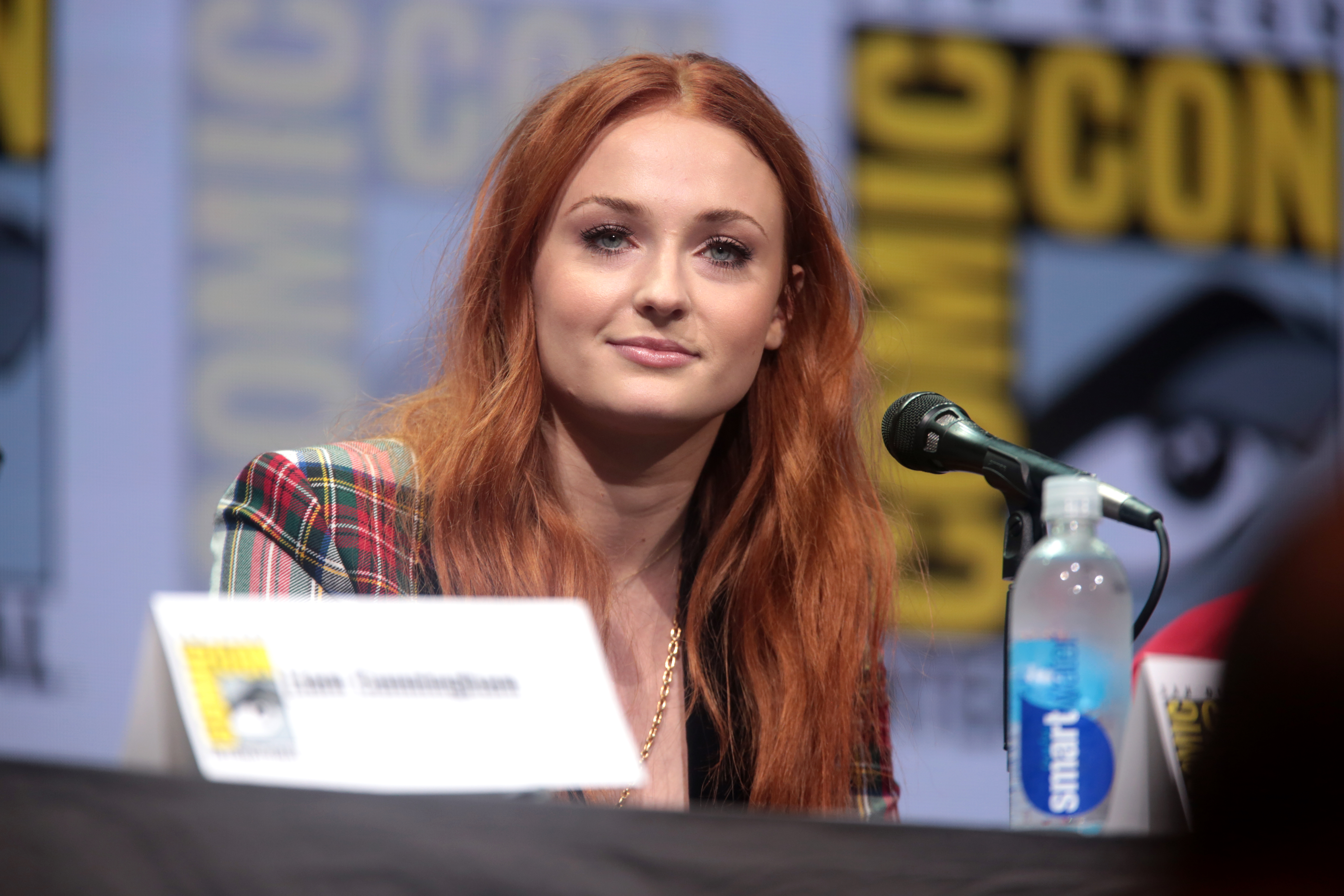 Sophie Turner - Wikipedia