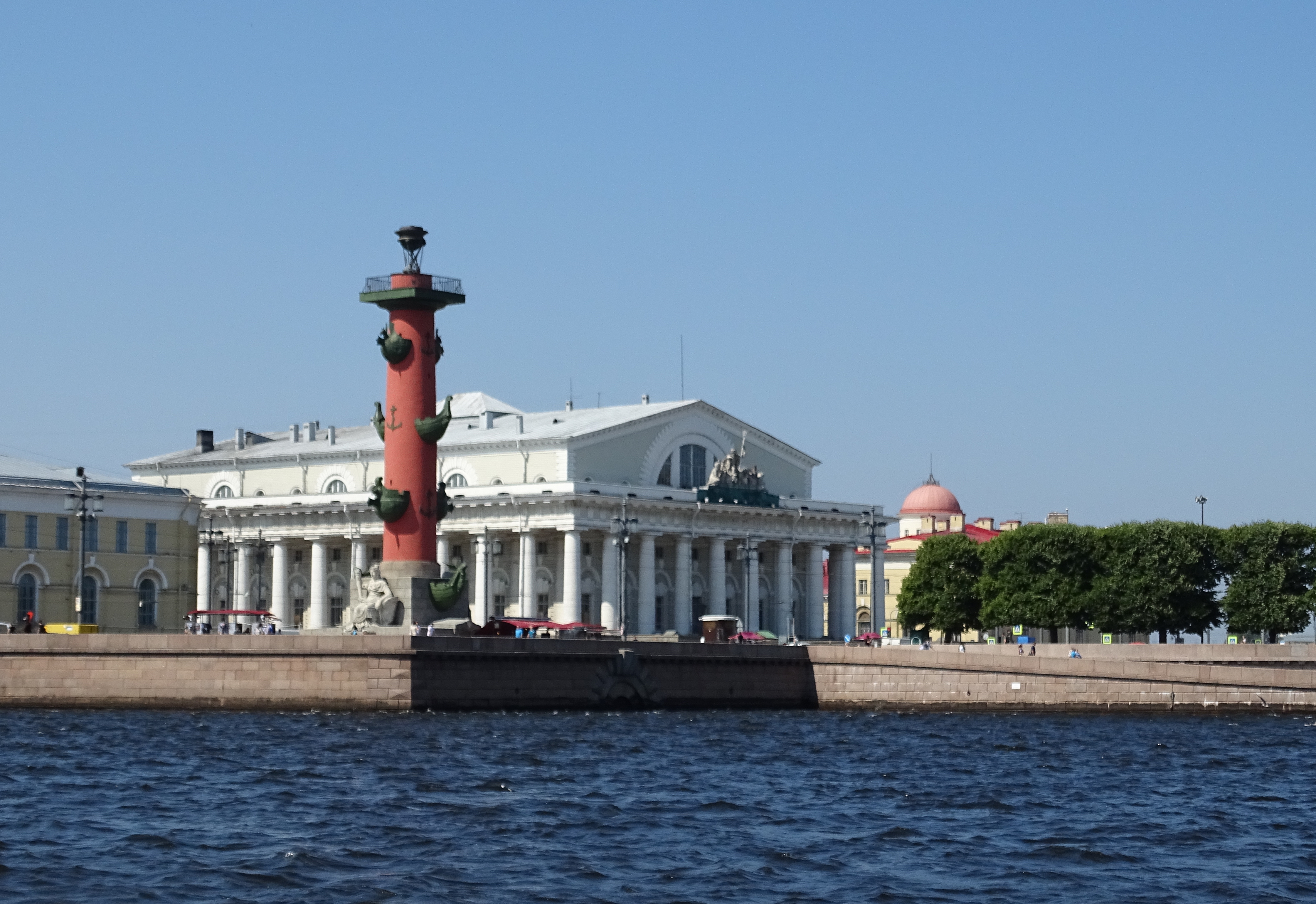 Ростральные колонны Васильевский остров здание биржи