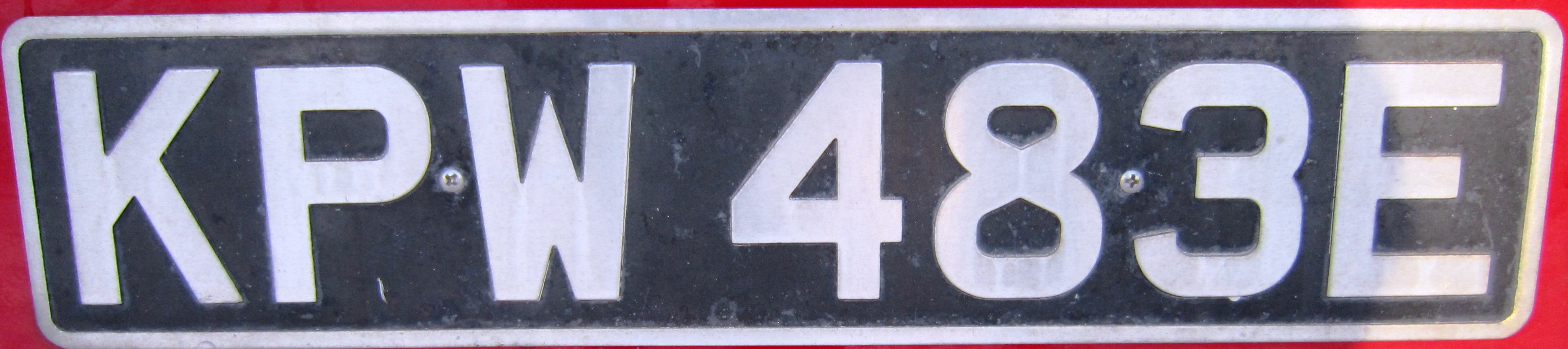 1963 год словами. Британские номерные знаки. Автомобильные номера Великобритании. Военные номера Великобритании. Номерной знак Британия табличка.