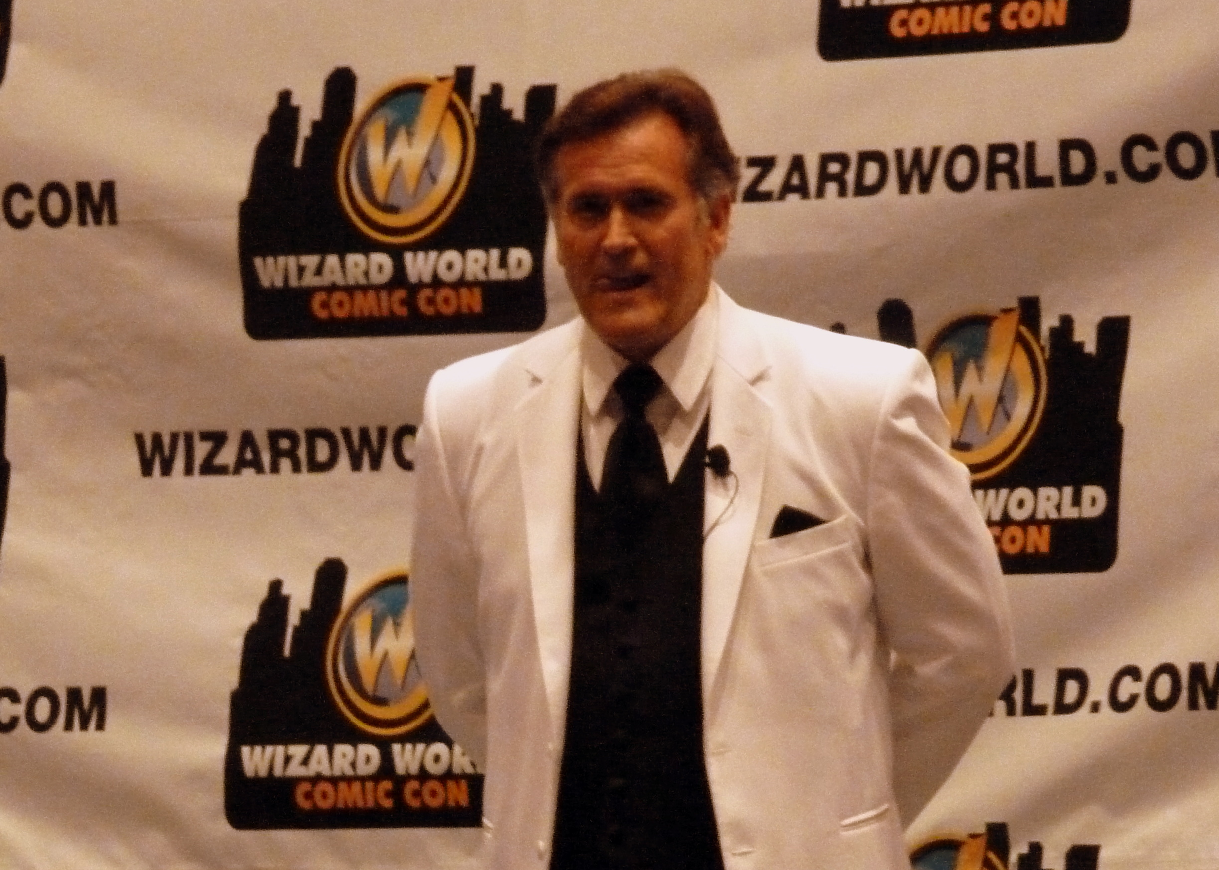 Bruce Campbell - Wikipedia