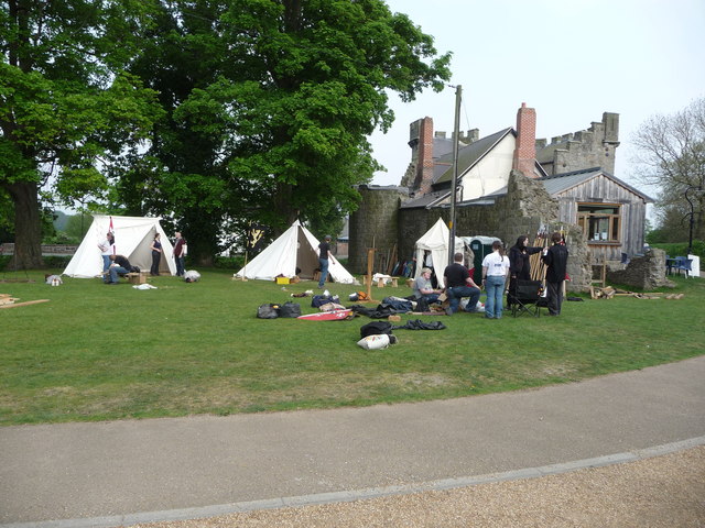 File:Whittington Castle, Shropshire - geograph.org.uk - 2393464.jpg