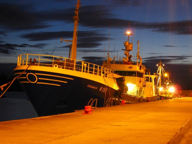 File:'Stefanie M' at dusk, Bangor - geograph.org.uk - 517077.jpg