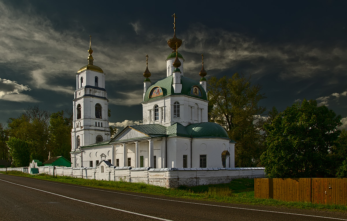 Собор троицы живоначальной фото