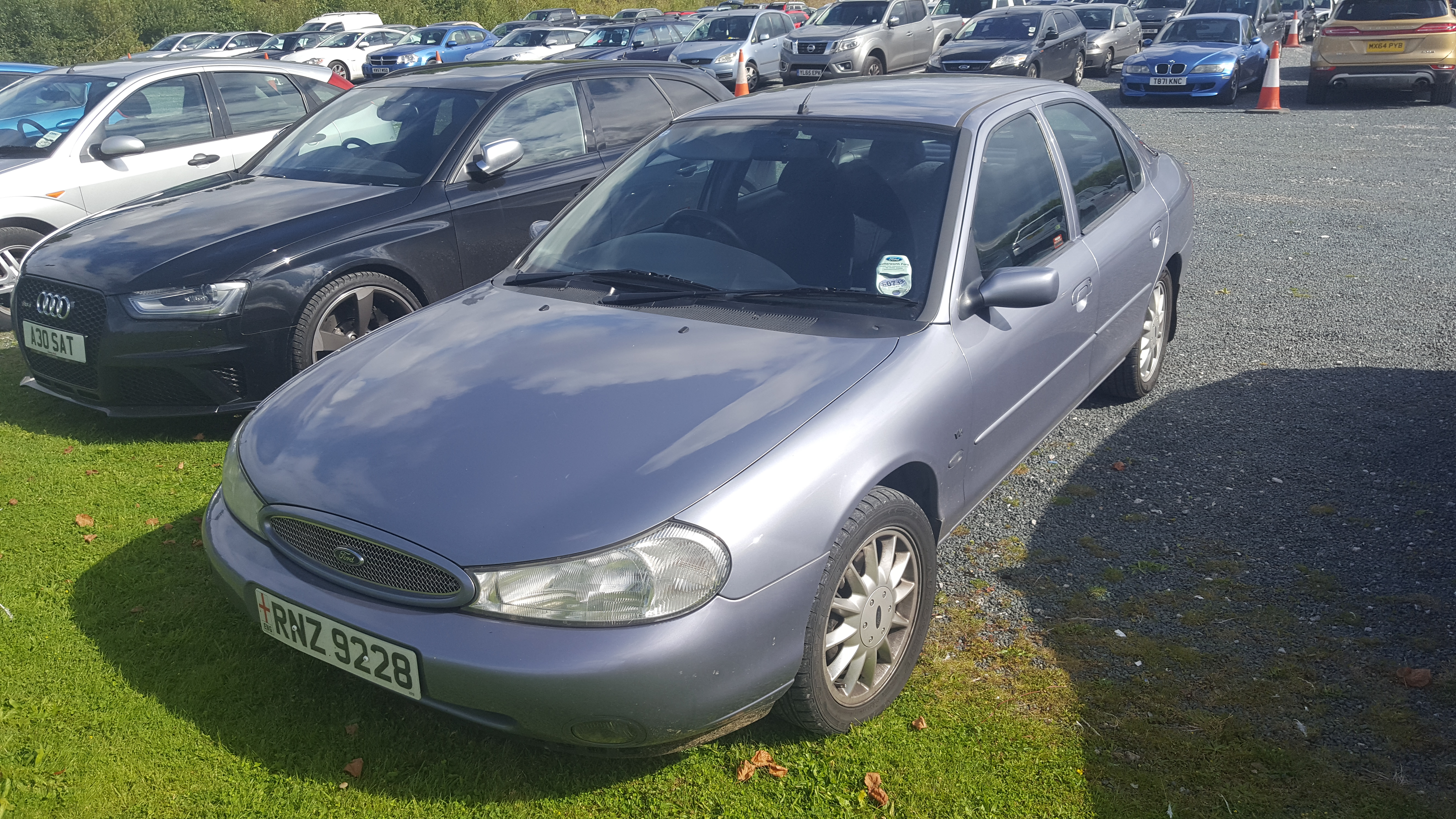 Ford Mondeo (second generation) - Wikipedia