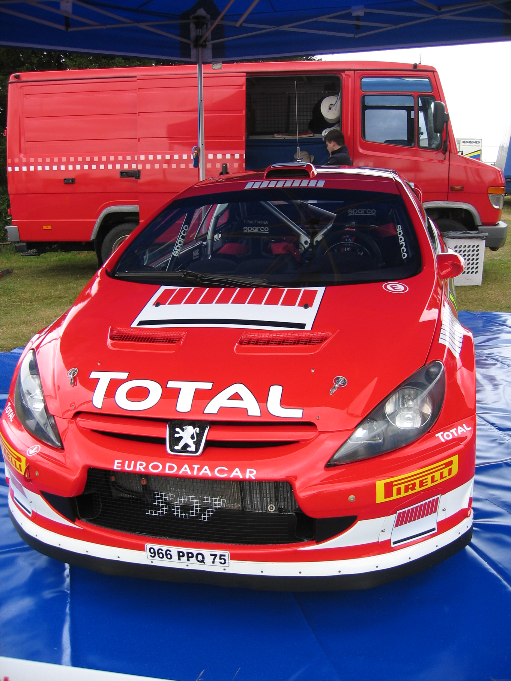 File:Peugeot 206 WRC - Side view.jpg - Wikipedia