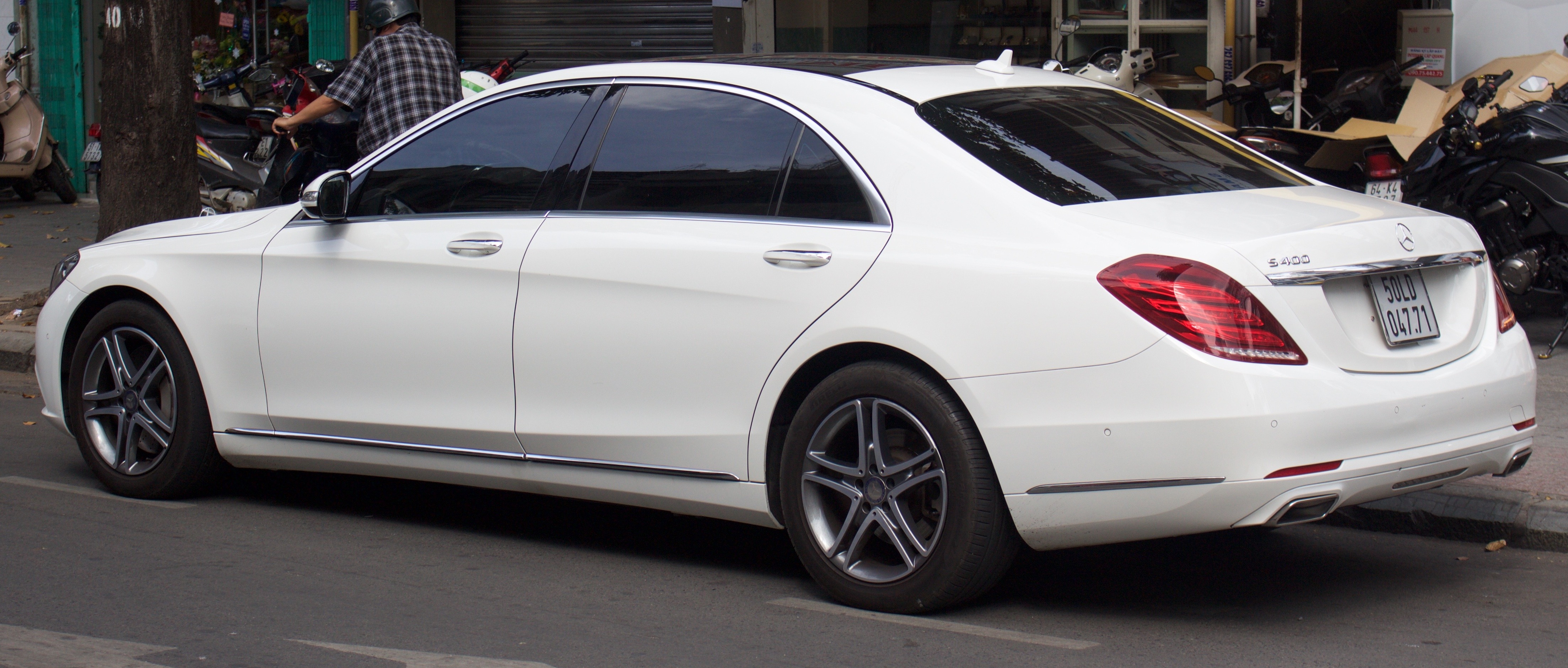 File:Mercedes-Benz Concept GLC Coupe IAA 2015.jpg - Wikipedia