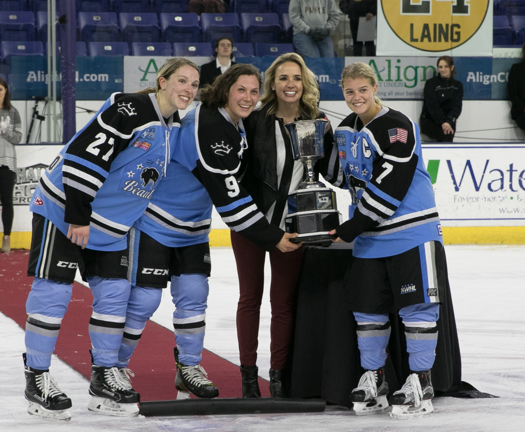 Toronto Six win 1st Isobel Cup title in OT thriller against