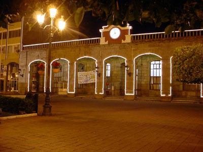 File:Ayuntamiento - panoramio.jpg