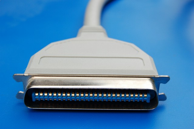 scsi cable