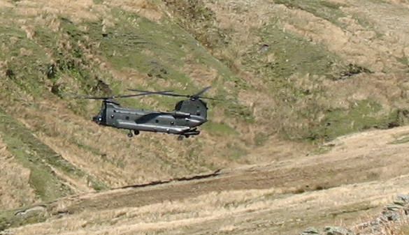 File:Chinook Exercises in Cwm Dudodyn - geograph.org.uk - 225201.jpg