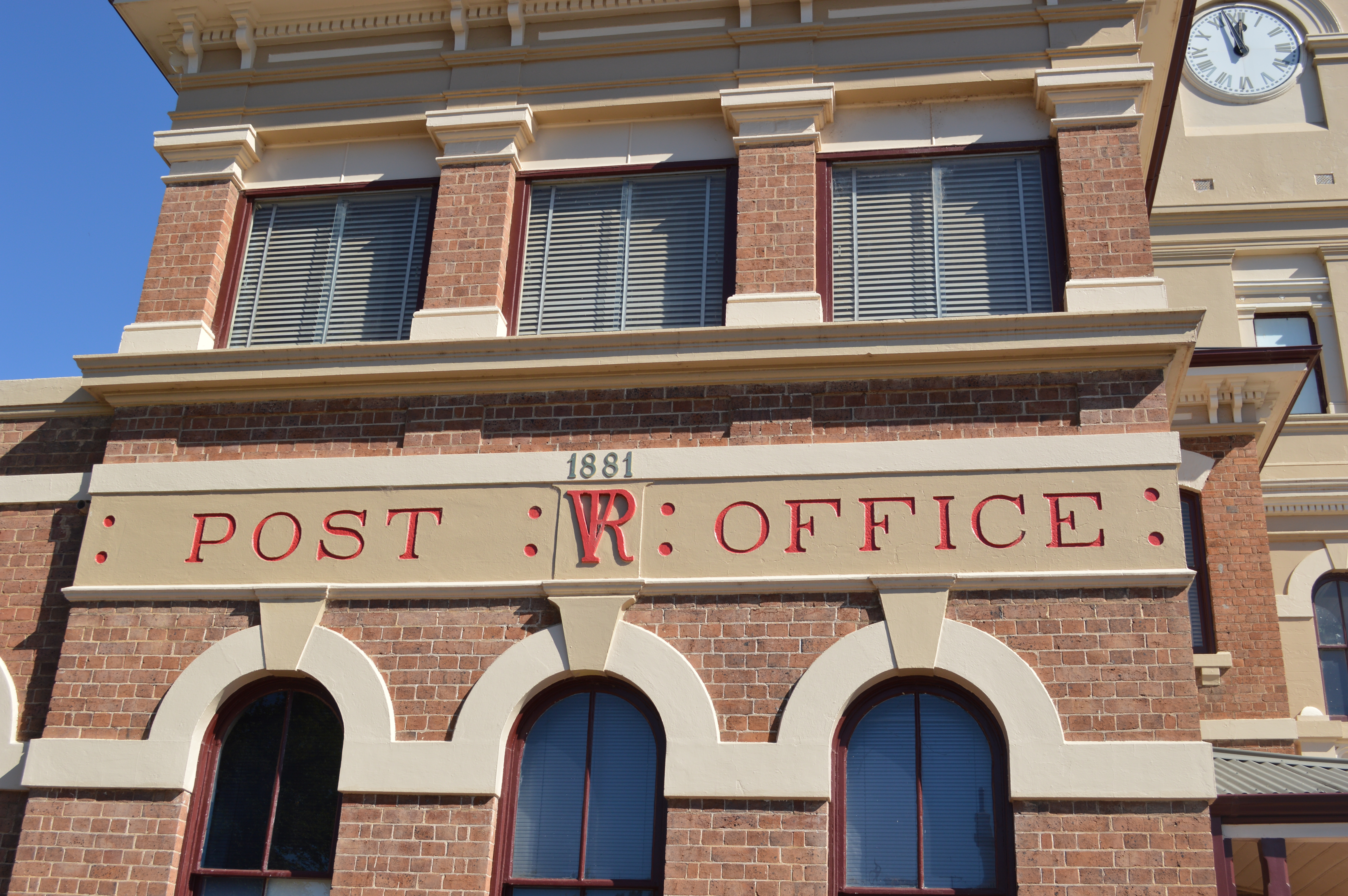 Post office 5