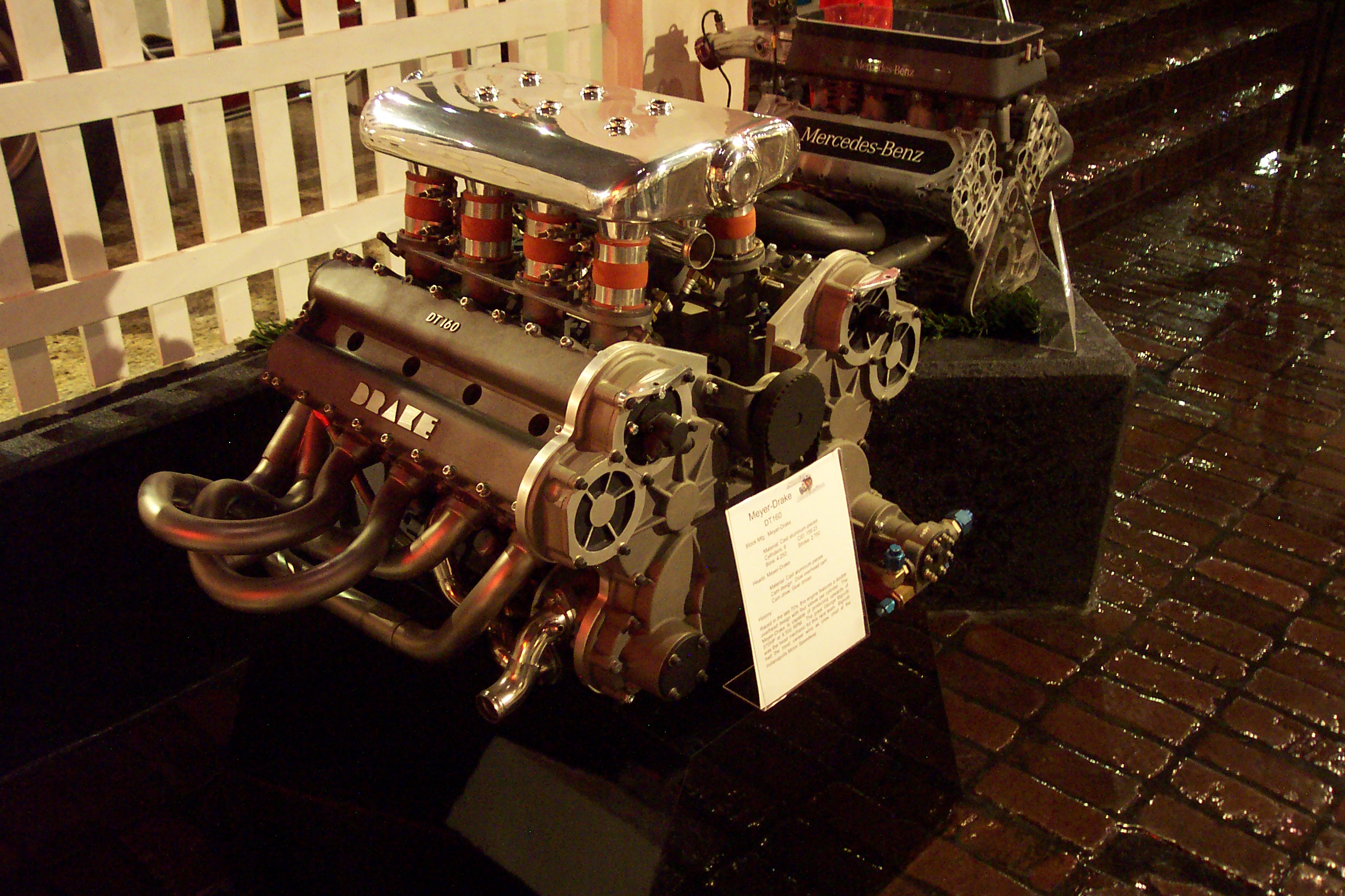 Automobile engines and steam engines are examples of фото 83